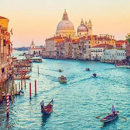 晨光之家 Homestay *